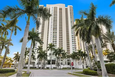 3000 Oasis Grand Boulevard #1002, Fort Myers, FL 33916 - Photo 5