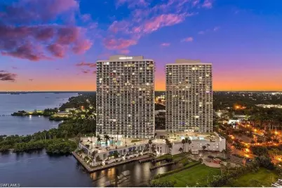3000 Oasis Grand Boulevard #1002, Fort Myers, FL 33916 - Photo 3