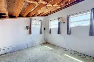 501 Palm Ave N, Saint Petersburg, FL 33703 - Photo 41