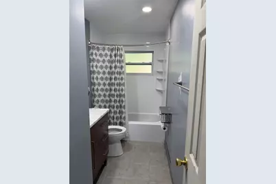 501 Palm Avenue N, Saint Petersburg, FL 33703 - Photo 15