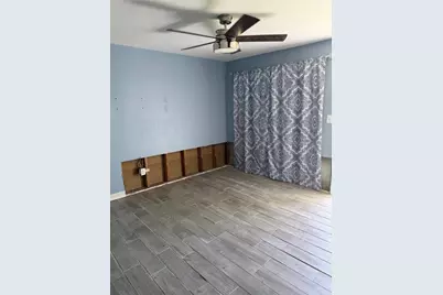 501 Palm Avenue N, Saint Petersburg, FL 33703 - Photo 7