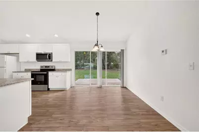 6255 SE 165th Court, Ocklawaha, FL 32179 - Photo 11