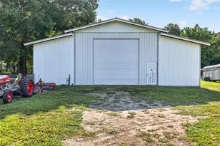 20500 NW 27 St, Morriston, FL 32668 - Photo 9