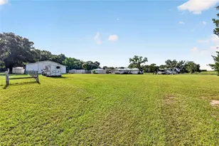 20500 NW 27 St, Morriston, FL 32668 - Photo 59