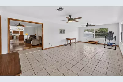 20500 NW 27th Street, Morriston, FL 32668 - Photo 27