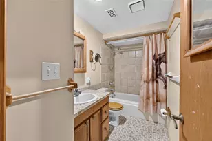 20500 NW 27 St, Morriston, FL 32668 - Photo 43
