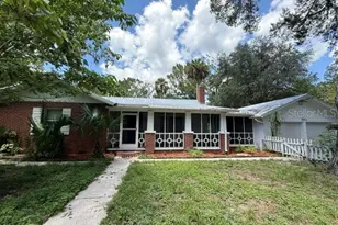 331 SW 3rd St, Bronson, FL 32621 - Photo 1