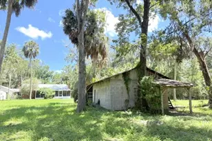 331 SW 3rd St, Bronson, FL 32621 - Photo 31