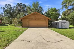 4553 E Shorewood Dr, Hernando, FL 34442 - Photo 15