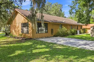 4553 E Shorewood Dr, Hernando, FL 34442 - Photo 13