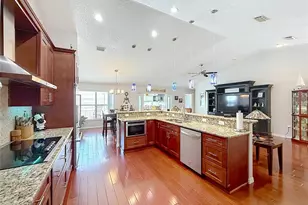1050 Fahnstock St, Eustis, FL 32726 - Photo 13
