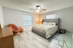 335 San Marino Dr, Lady Lake, FL 32159 - Photo 17