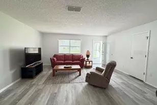 335 San Marino Dr, Lady Lake, FL 32159 - Photo 5