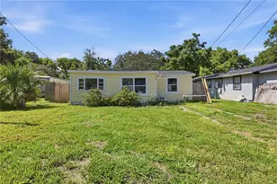 250 W 7th St, Apopka, FL 32703 - Photo 1