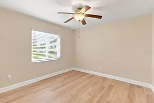 220 SE Kings Bay Dr, Crystal River, FL 34429 - Photo 33