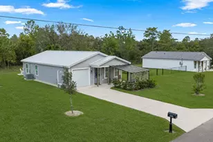 12494 Mountain Plover Rd, Weeki Wachee, FL 34614 - Photo 7