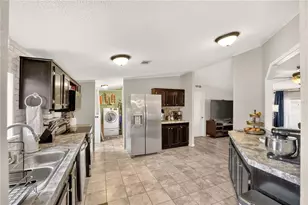 3560 NE 71st Ave, High Springs, FL 32643 - Photo 5