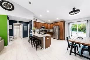 126 Locust Radial, Ocala, FL 34472 - Photo 5