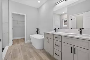 867 Cornelia Ave SE, Palm Bay, FL 32909 - Photo 23