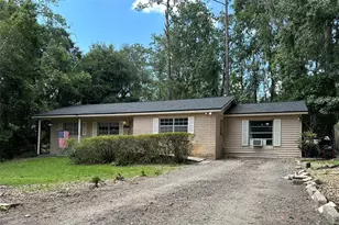 1347 NE 15th St, Ocala, FL 34470 - Photo 1