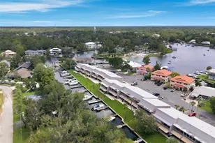 65 Beach Ln, Crystal River, FL 34429 - Photo 9