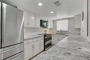 65 Beach Ln, Crystal River, FL 34429 - Photo 5