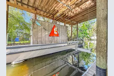 536 NW 9th Avenue, Crystal River, FL 34428 - Photo 9
