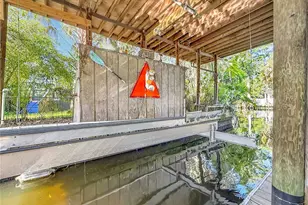 536 NW 9th Ave, Crystal River, FL 34428 - Photo 9