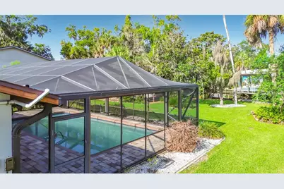 536 NW 9th Avenue, Crystal River, FL 34428 - Photo 47