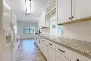 536 NW 9th Ave, Crystal River, FL 34428 - Photo 23