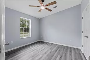 10050 SE 130th St, Belleview, FL 34420 - Photo 13