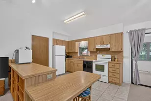 1912 SE 169th Ct, Silver Springs, FL 34488 - Photo 11