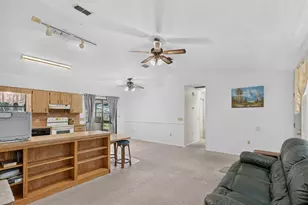 1912 SE 169th Ct, Silver Springs, FL 34488 - Photo 9