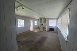 1404 Highland Ave, Tavares, FL 32778 - Photo 15
