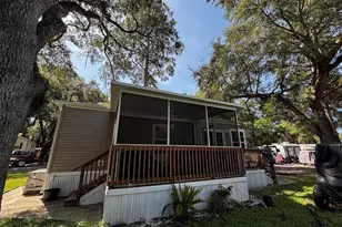 25333 NE 141st St, Fort Mc Coy, FL 32134 - Photo 5