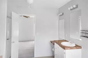 10851 NE 76 St, Bronson, FL 32621 - Photo 11