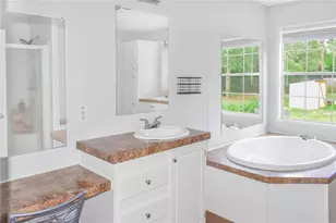 10851 NE 76 St, Bronson, FL 32621 - Photo 9