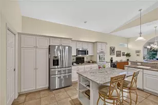 10950 SW 71st Cir, Ocala, FL 34476 - Photo 9