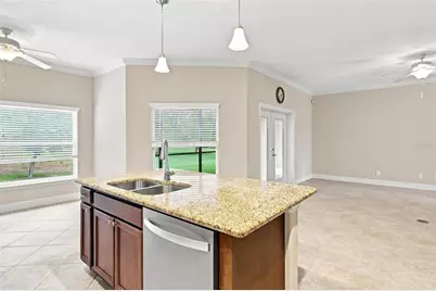555 Dowling Circle, Lady Lake, FL 32159 - Photo 13