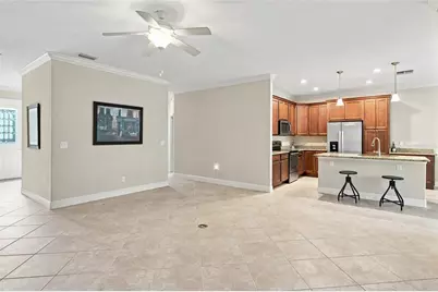 555 Dowling Circle, Lady Lake, FL 32159 - Photo 9