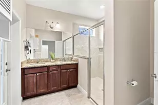 555 Dowling Cir, Lady Lake, FL 32159 - Photo 25