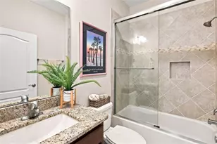 555 Dowling Cir, Lady Lake, FL 32159 - Photo 27