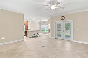 555 Dowling Cir, Lady Lake, FL 32159 - Photo 15