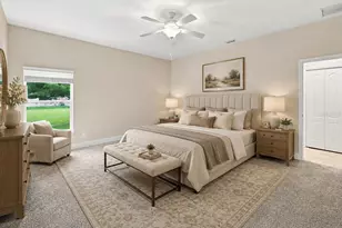 555 Dowling Cir, Lady Lake, FL 32159 - Photo 19