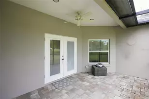 555 Dowling Cir, Lady Lake, FL 32159 - Photo 29