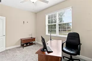 555 Dowling Cir, Lady Lake, FL 32159 - Photo 25