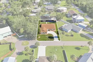 11291 W Coral Ct, Crystal River, FL 34429 - Photo 1