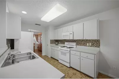 9649 SW 93rd Loop, Ocala, FL 34481 - Photo 7