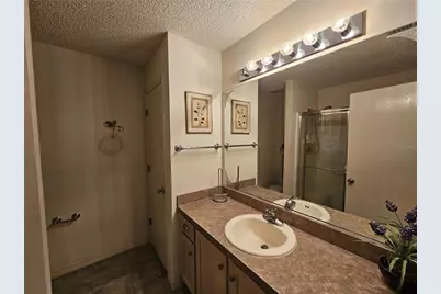 945 Candler Place, The Villages, FL 32162 - Photo 9
