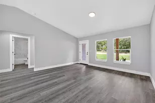 17648 SW 37th St, Dunnellon, FL 34432 - Photo 9